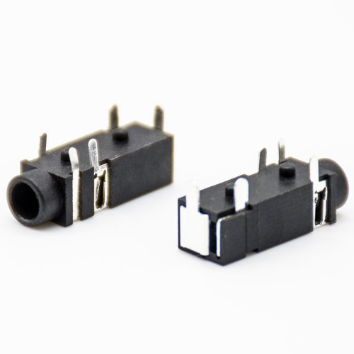 Waterproof DC Power Connectors Male Jack Through Hole 90° Solder Lug Unshiled Plastic Waterproof DC Power Connectors Male Jack Through Hole 90° Solder Lug Unshiled Plastic