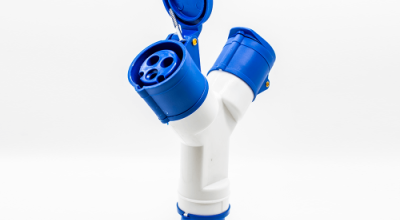 Optimize Your Setup with Y Type Industrial Connector Socket 3P 32A 220V-250V