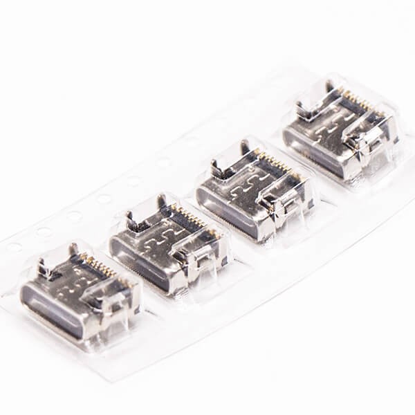 USB Type C Connector Female Right Angled SMT
