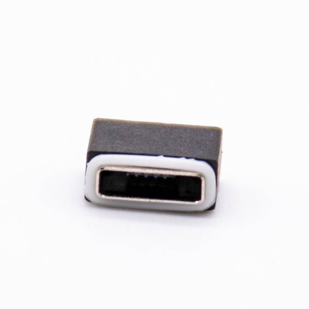 Female AB Type With Waterproof Ring IP66 MICRO USB Connector SMT Vertical Mounting 180 Degrees
